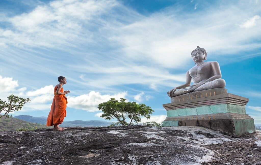 monk, buddha, statue-1782432.jpg